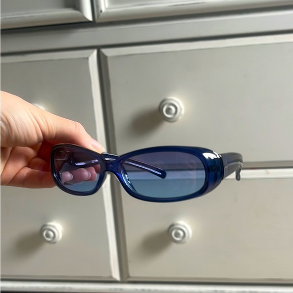 Individual or Bundle of Vintage Sunglasses - Picture 1 of 5